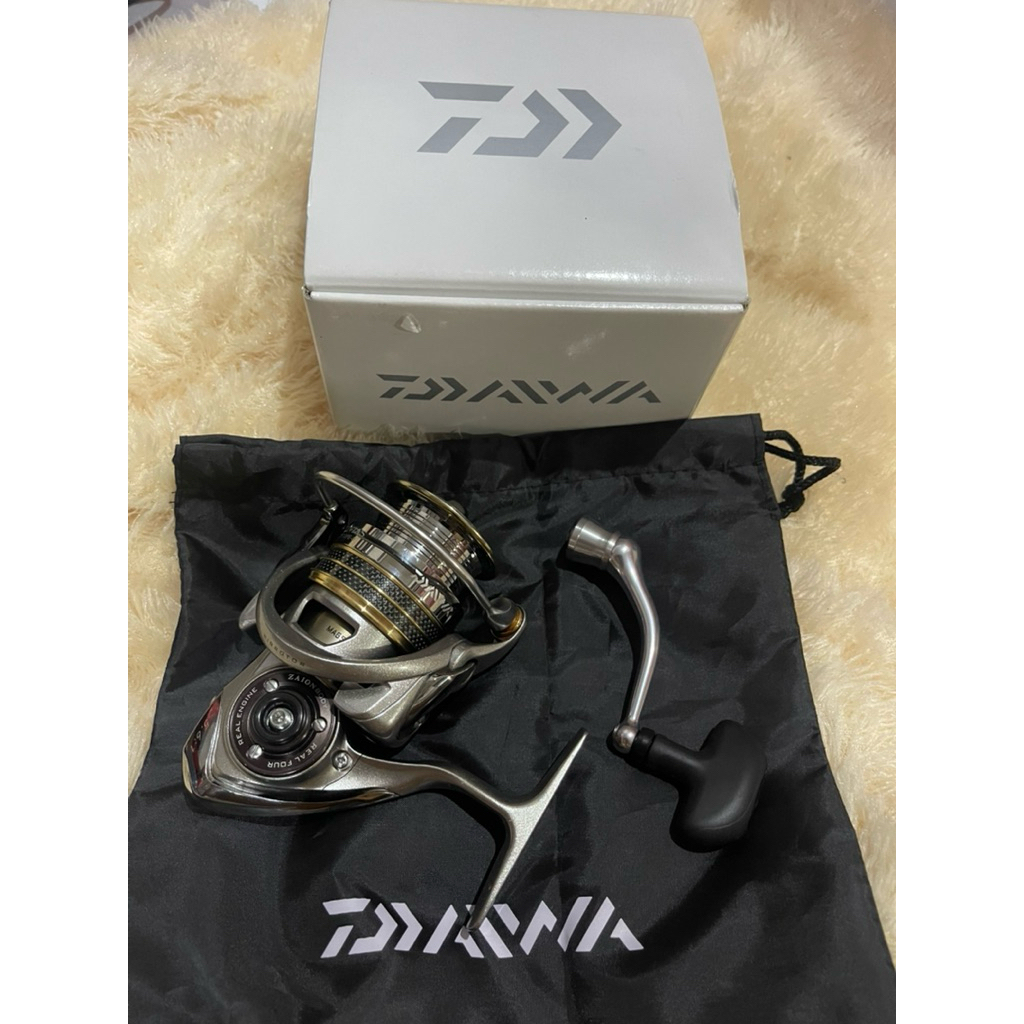 Daiwa Luvias Batik 2510Peh Like New