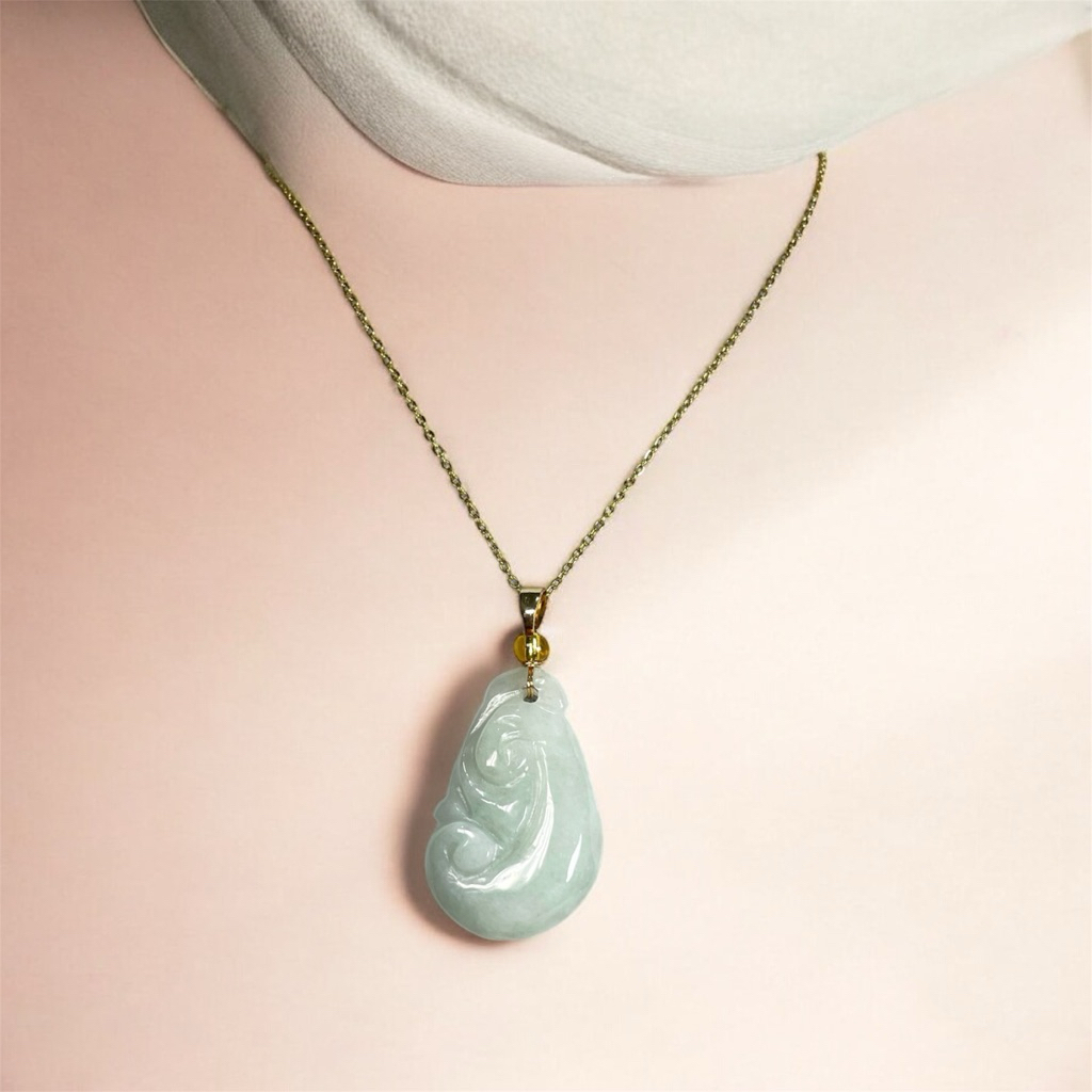 Jade Pendant Type A Giok Burma Original Liontin Giok