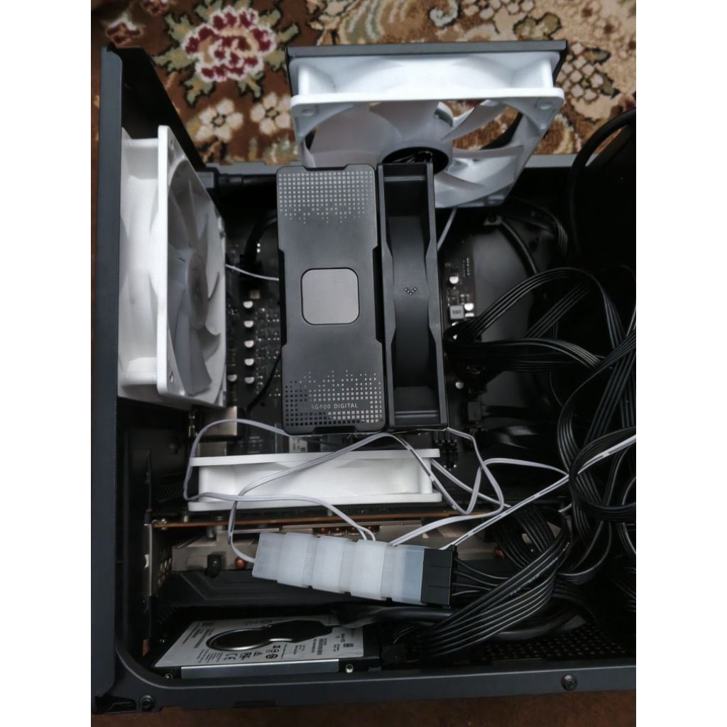 AMD Ryzen 7 3700X + Asus A520