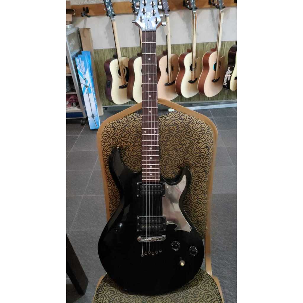 Gitar elektrik cort zenox second mulus
