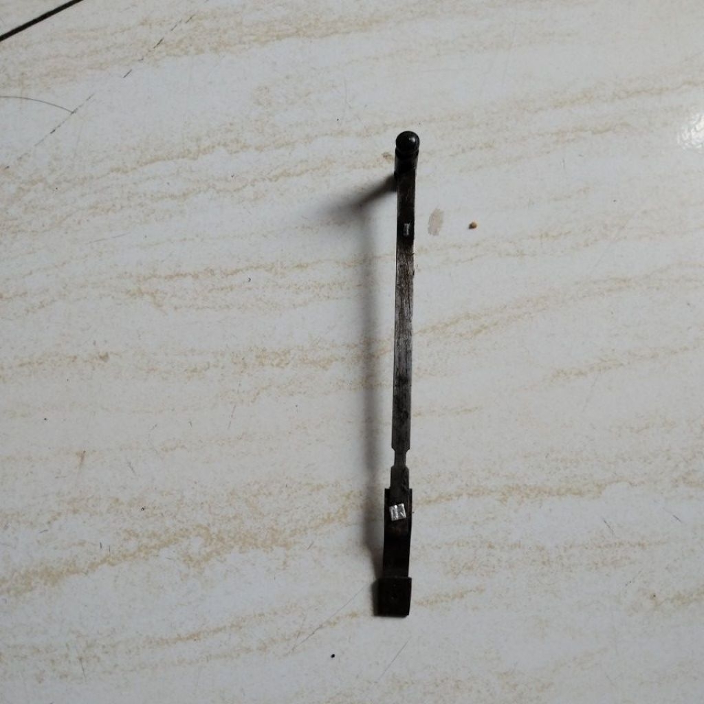 TIANG BANDUL JAM JUNGHANS JADUL