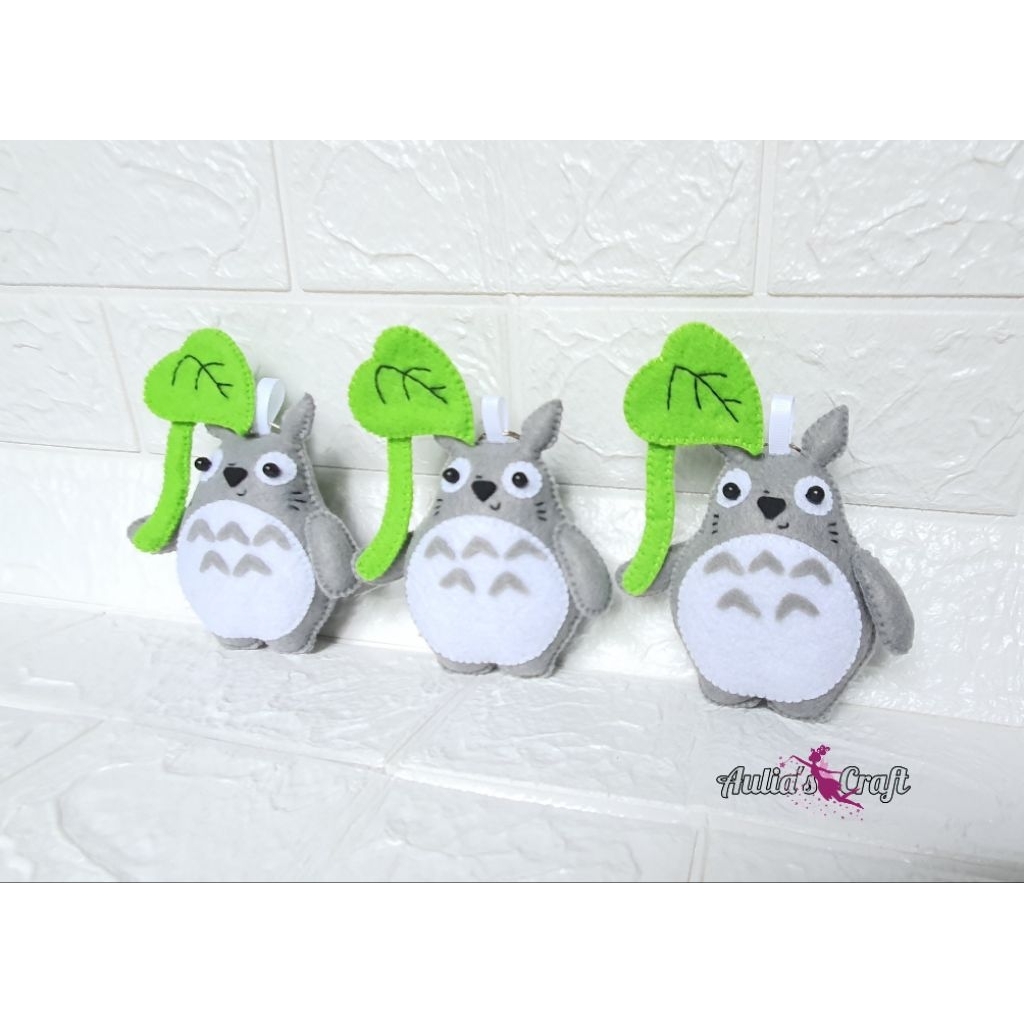 gantungan totoro/ghibli lovers/ boneka totoro/bagcharm totoro/keychain totoro