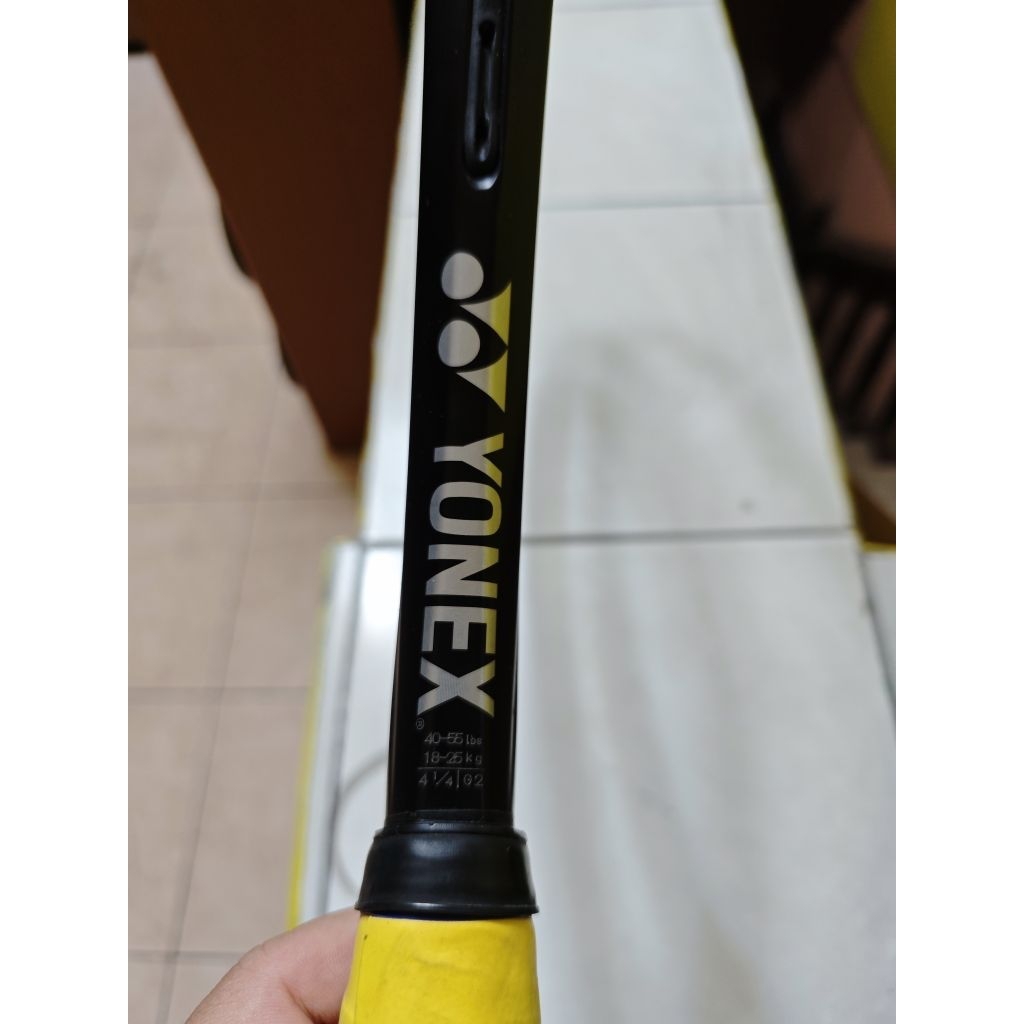 raket tenis tennis bekas second yonex ezone 100L 285g, 100", G2