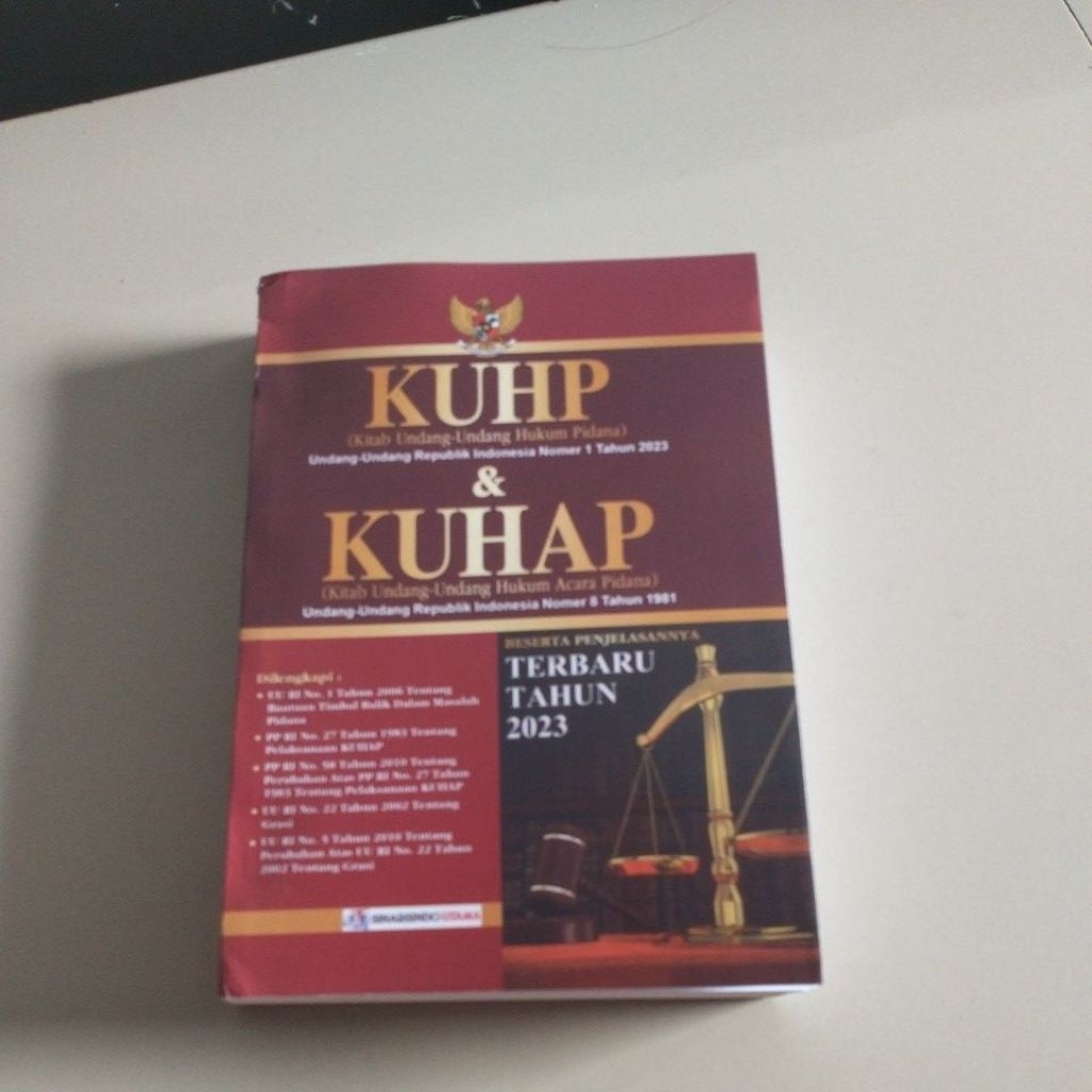Buku KUHP & KUHAP dan Penjelasan Terbaru 2023