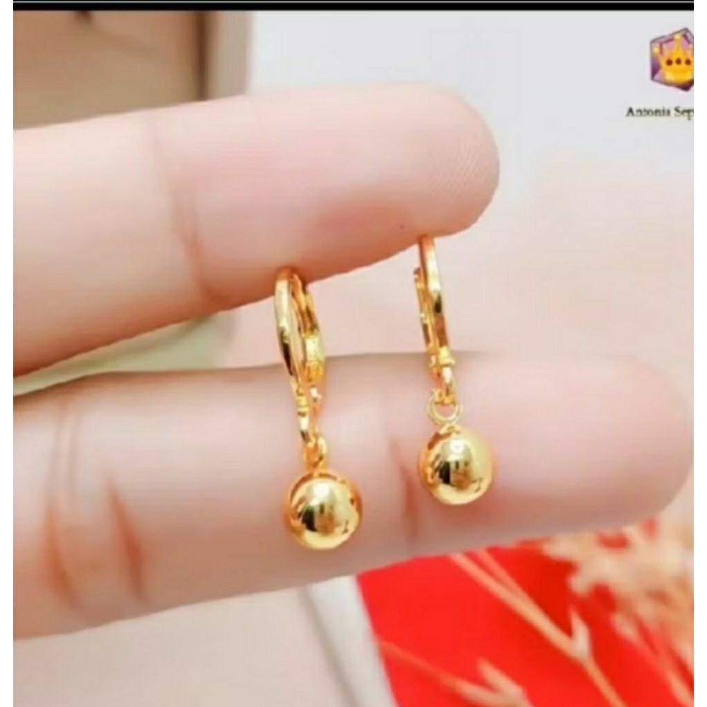 anting wanita berliontin batu bulat titanium
