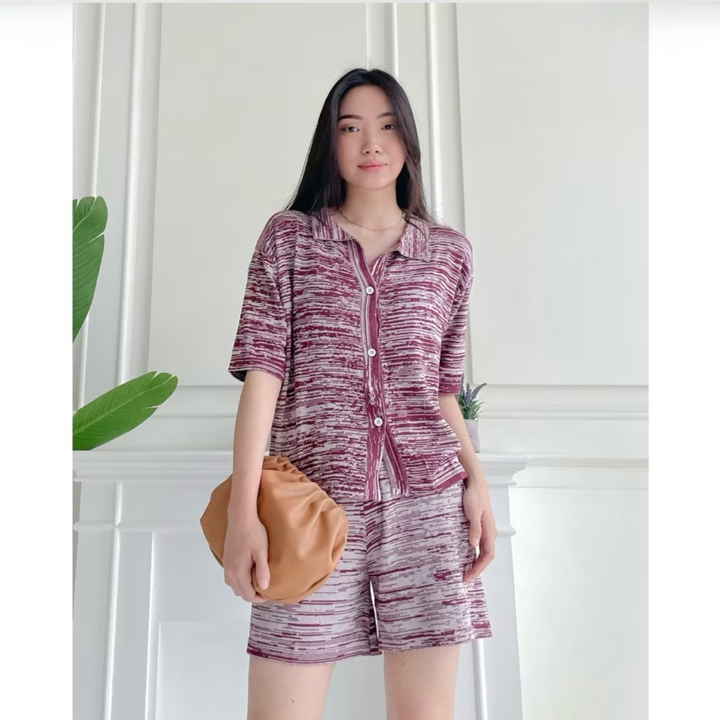 HELIO KNIT - Setcoll Yanza | LUME Preloved