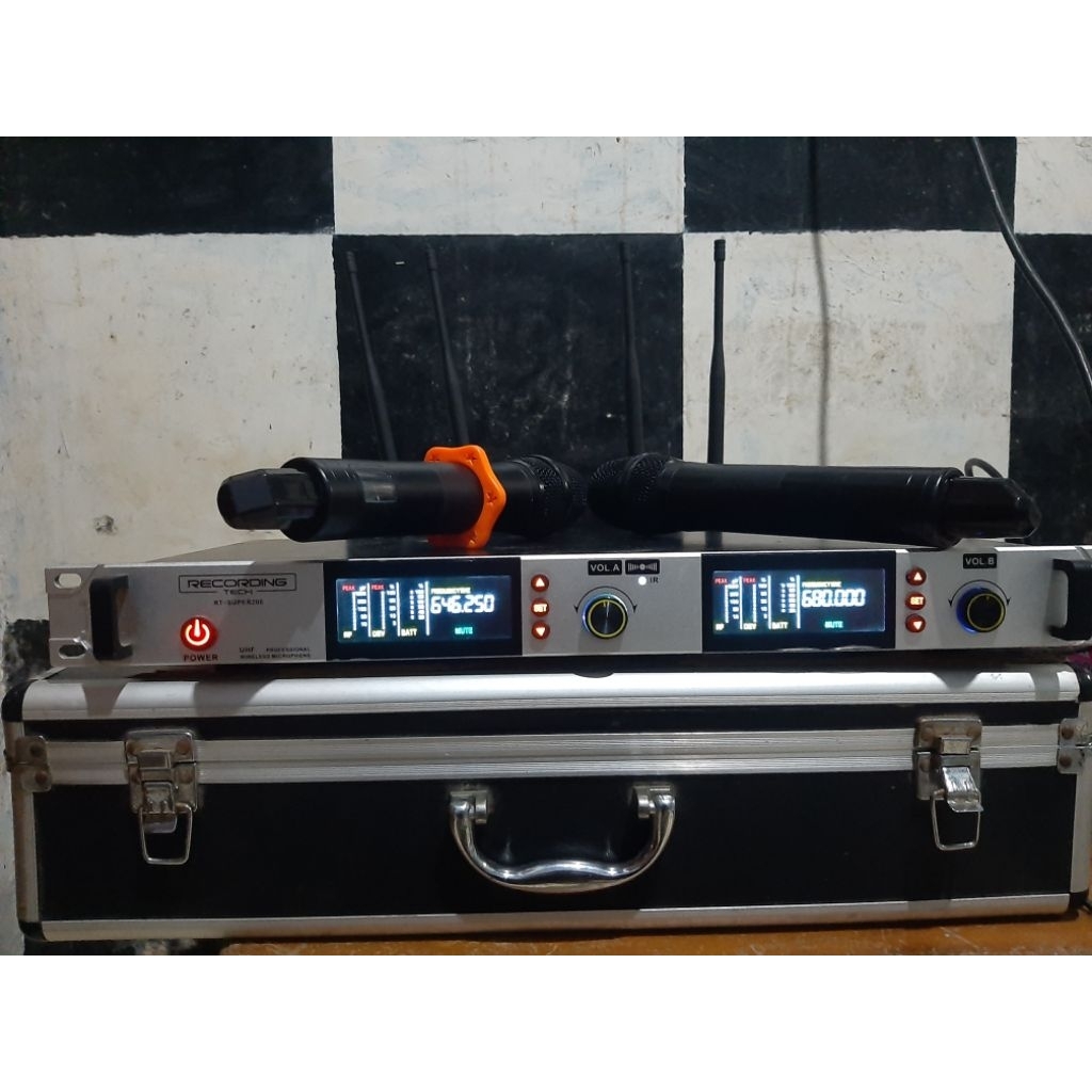 RECORDING TECH RT 200