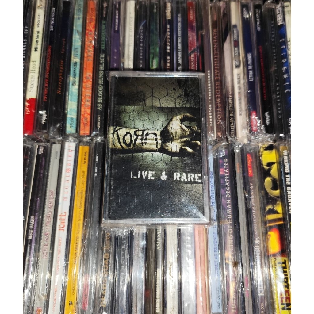 Kaset Korn - Live & Rare