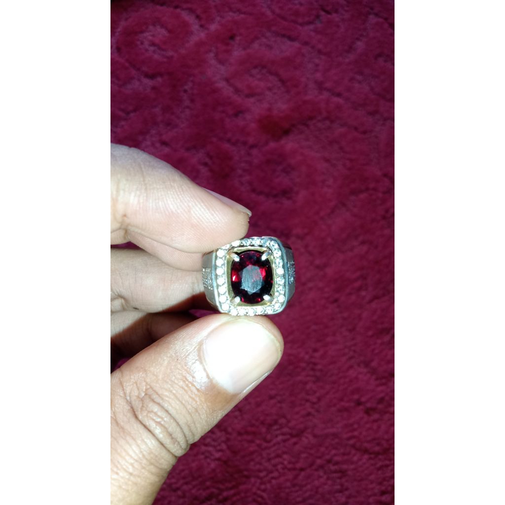 Batu Permata Pyrope Garnet + Memo