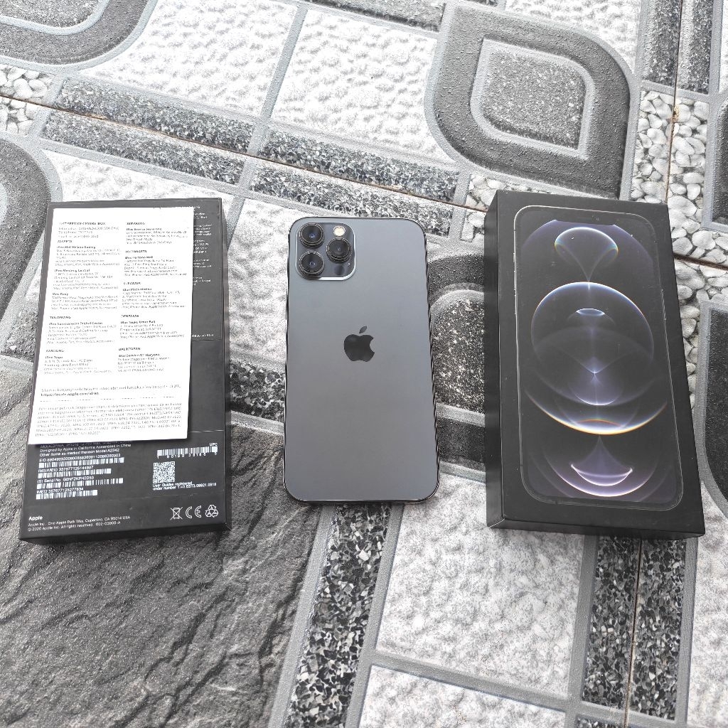 iPhone 12Pro Max 256GB Graphite - Ex iBox