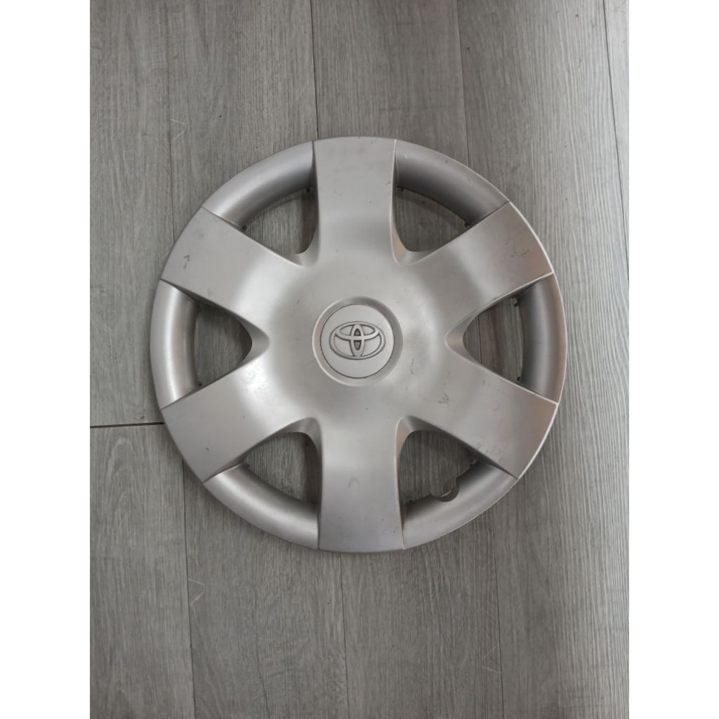 Wildop Wheldop wheeldop tutup velg Toyota Avanza Ring 14 ori lepasan