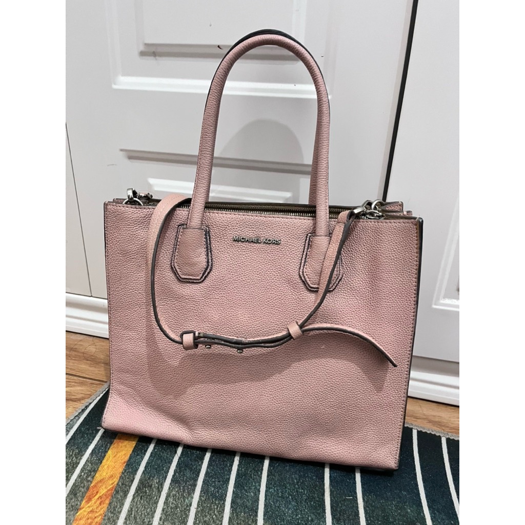 Michael Kors Pink Mercer Large Bag