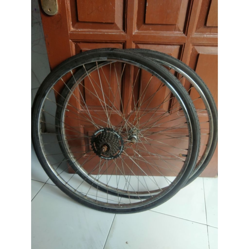 whelset /rims 700c araya