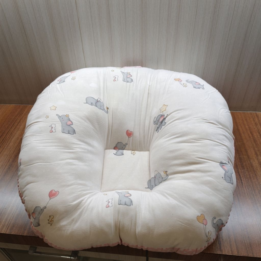 Sofa Bantal Bayi Premium [Preloved] Second/bekas
