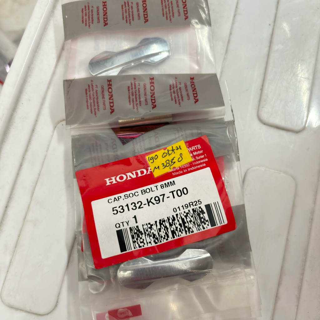 53132-K97-T00 Tutup Klem/Tutup Baut Setang Raiser Pcx 150 Pcx 160 Honda