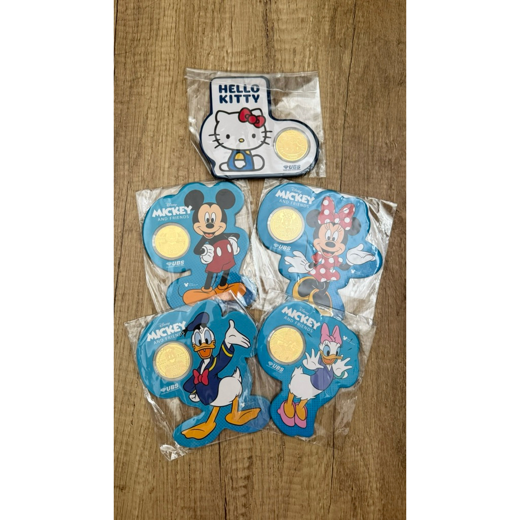 UBS Mickey Minnie Daisy Donald Hello Kitty Logam mulia emas 0.1 gram