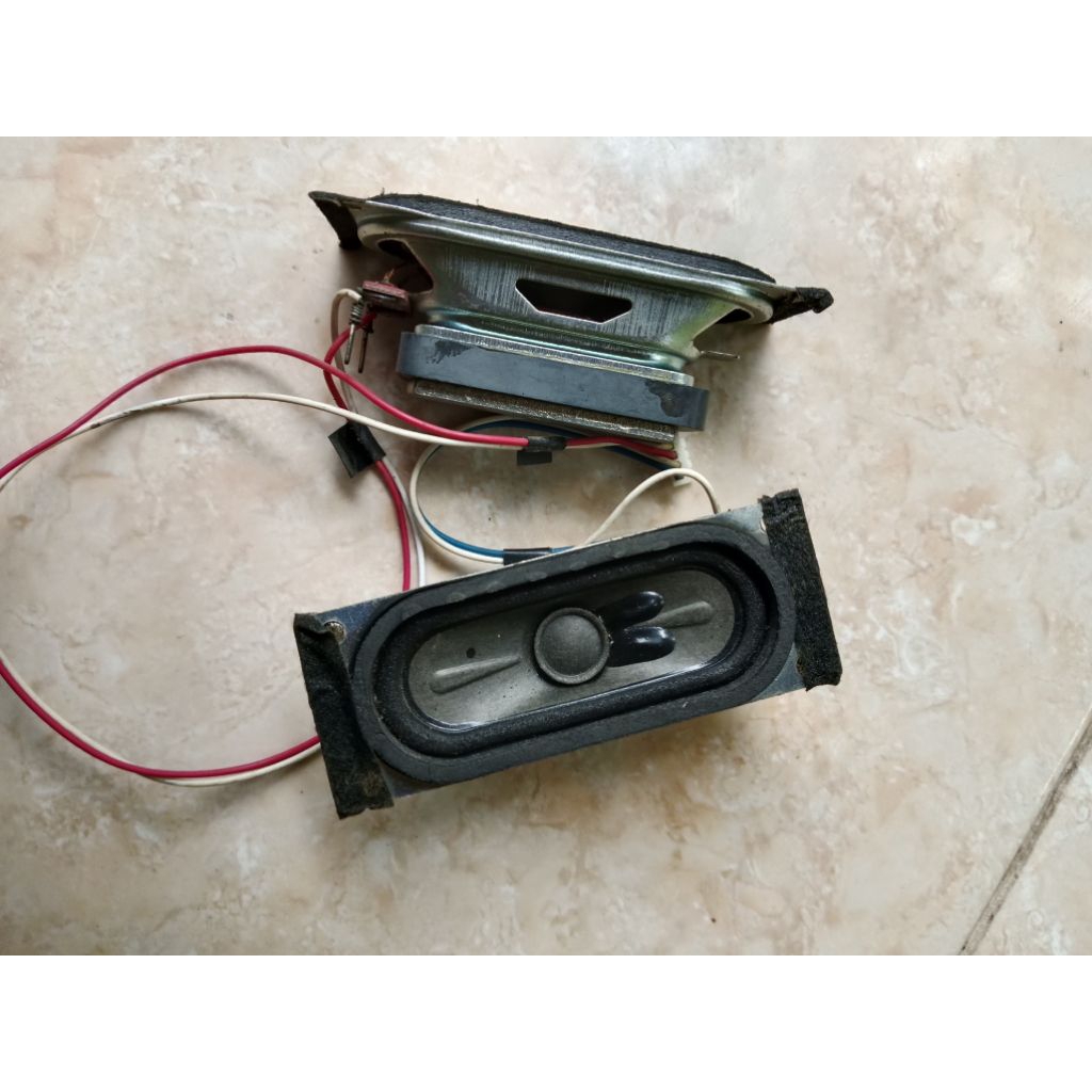 SEPASANG SPEAKER TV 3,5 X 9 CM COPOTAN 4 OHM/3W
