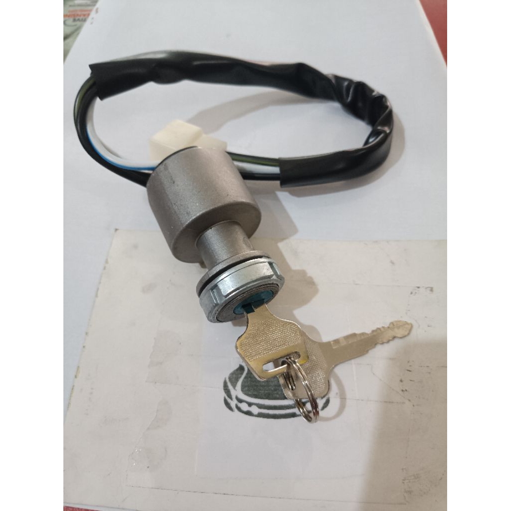 kunci kontak starter mobil suzuki carry 1.0 st100 futura colt T120ss