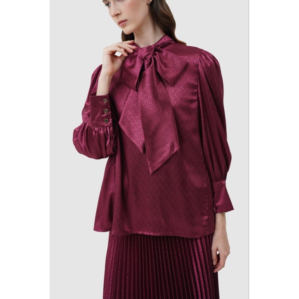 SALE Monogram Buttonscarves Alana Tapis Blouse Skirt Raspberry Undertag