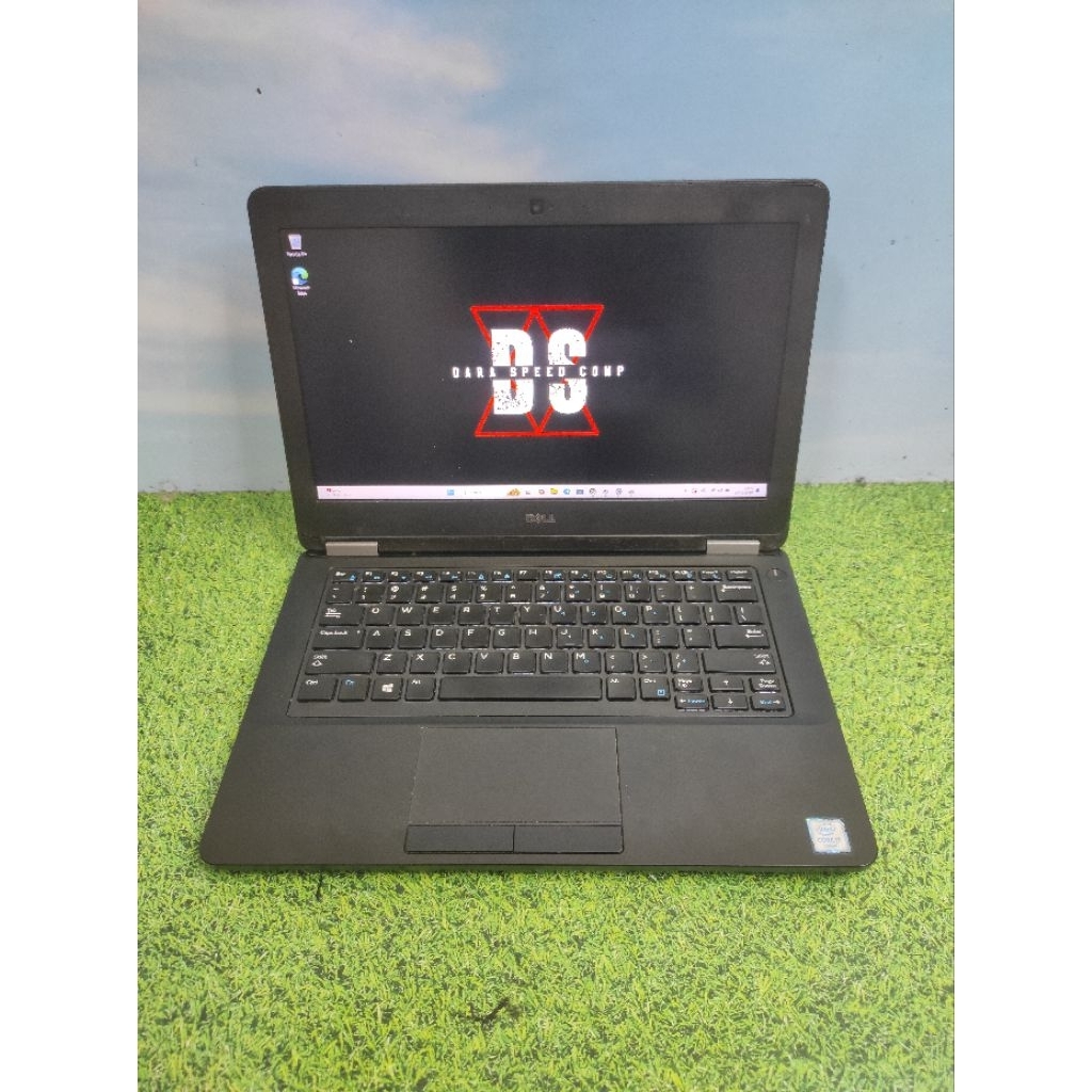 DELL LATITUDE E5270 i7-6600U / 16GB RAM / 256GB SSD / BACKLITE KEYBOARD