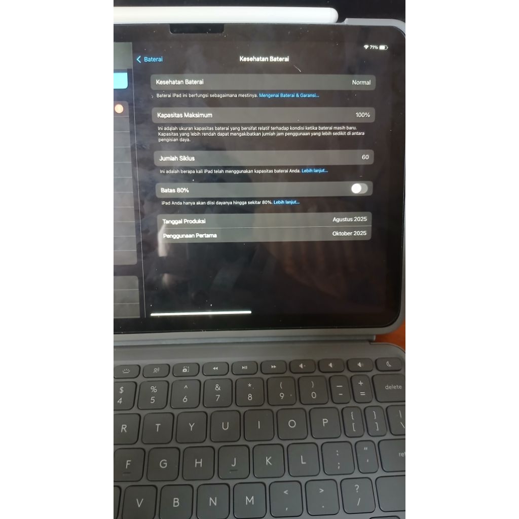 ipad air m3 128 gb inter , warna biru , bekas