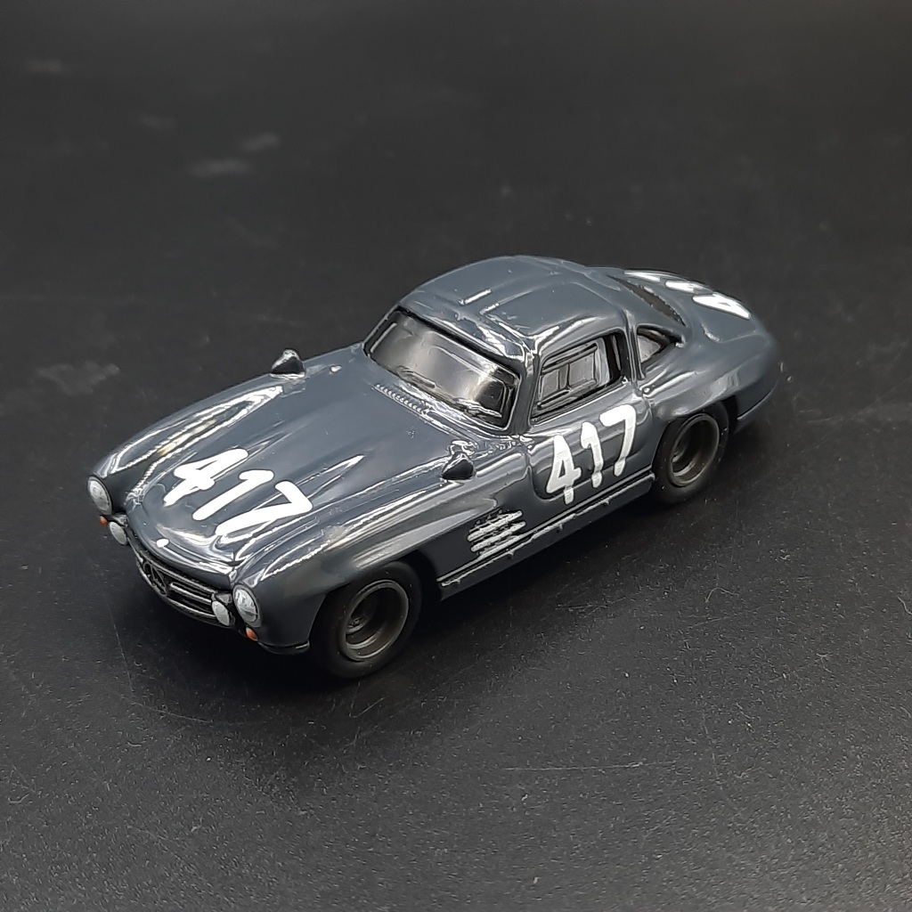 Hot Wheels Loose Iconic Racers Diorama Mercedes Benz 300 SL