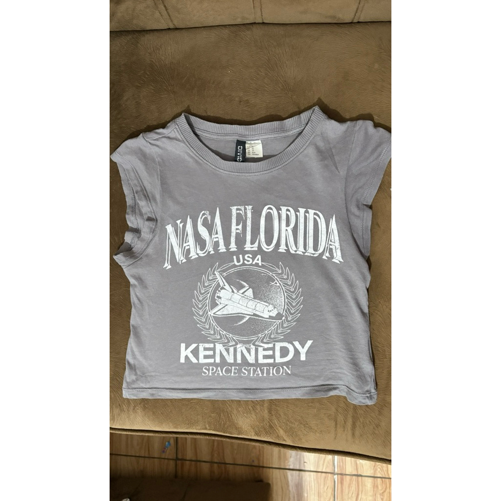 preloved crop top NASA FLORIDA H&M
