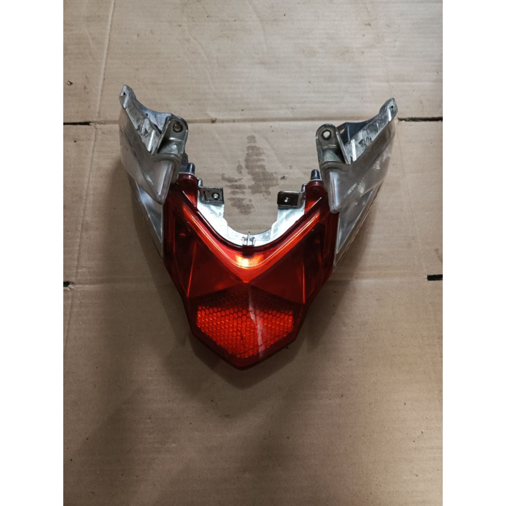 Stoplamp lampu rem lampu belakang Honda Vario tekno techno 125 KZR original
