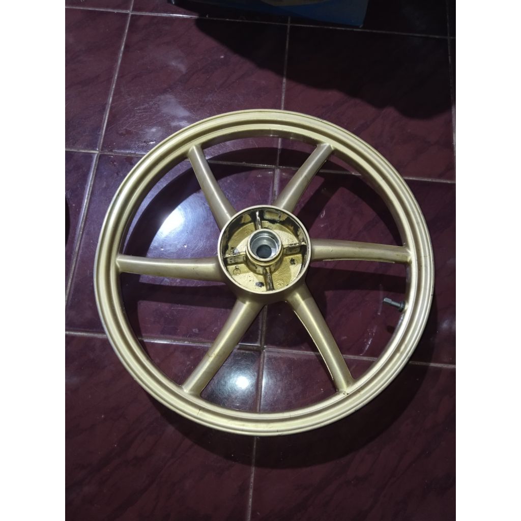 Velg Belakang RCB Pemakaian Honda Sonic 150R