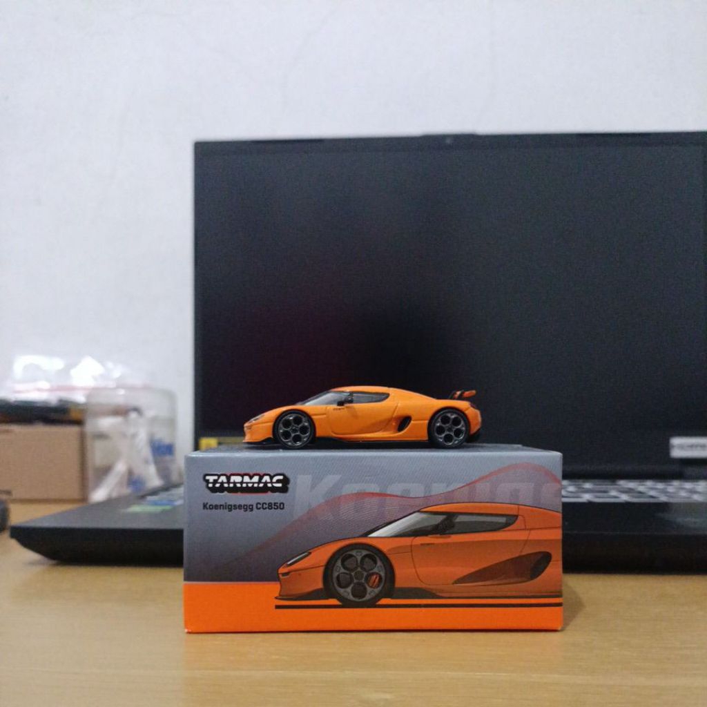 tarmac works Koenigsegg cc850 orange loose