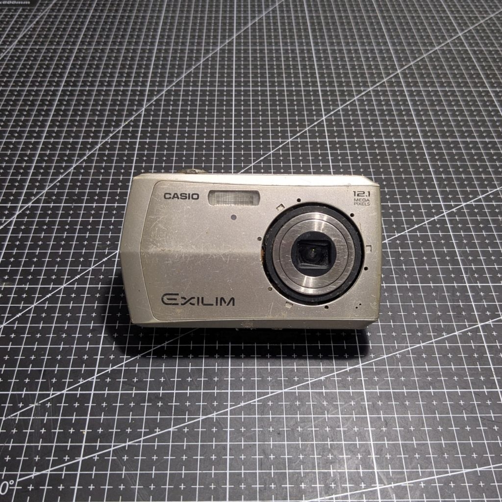 Digicam Casio EX-Z16 MINUS