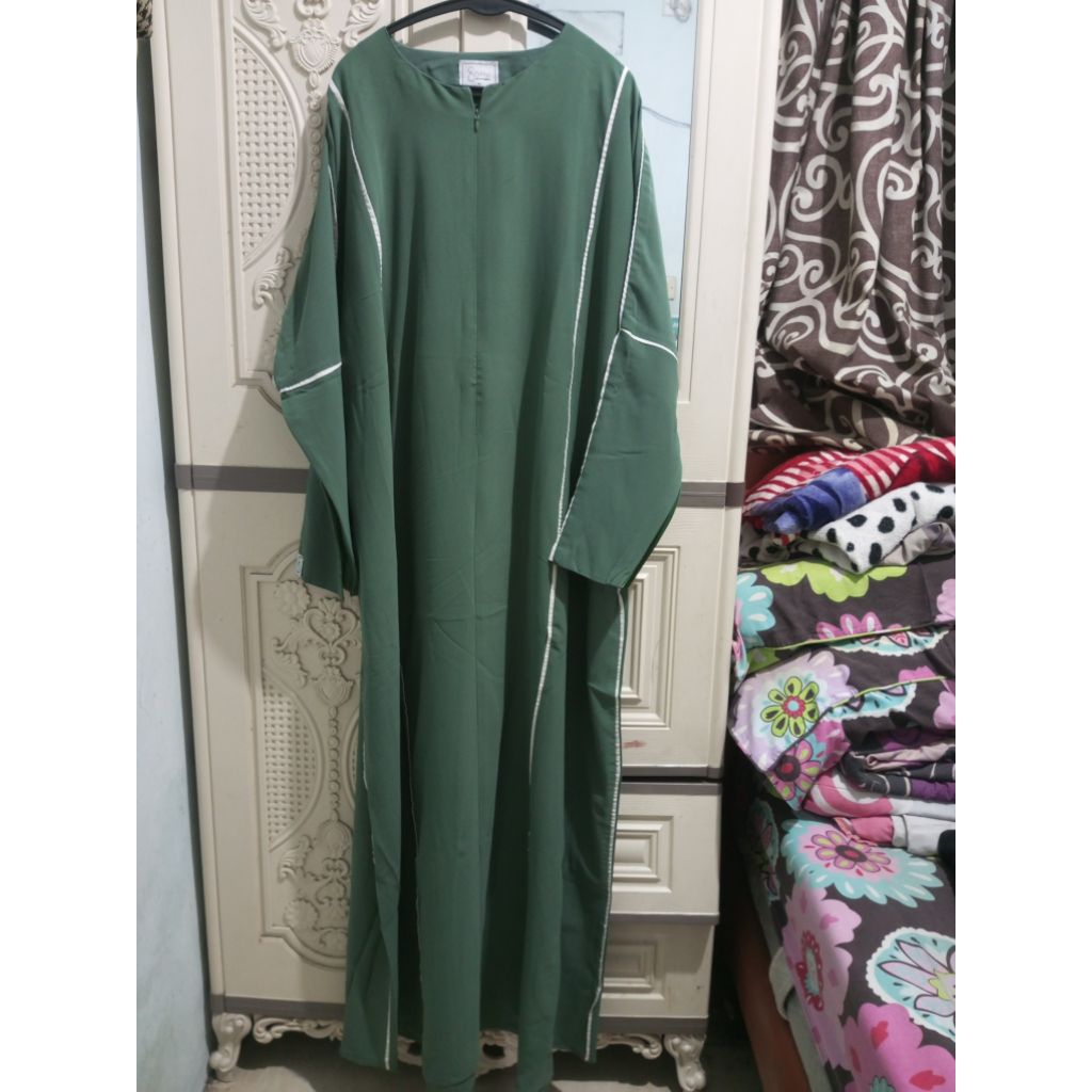 Line Abaya Sofni Preloved