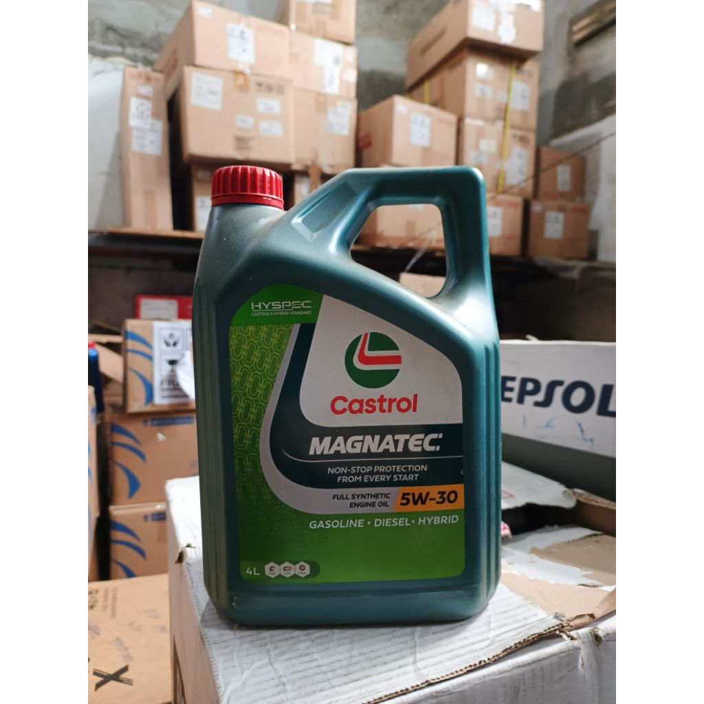 Oli Mobil Castrol Magnatec SAE 5W-30 -kemasan 4 Liter