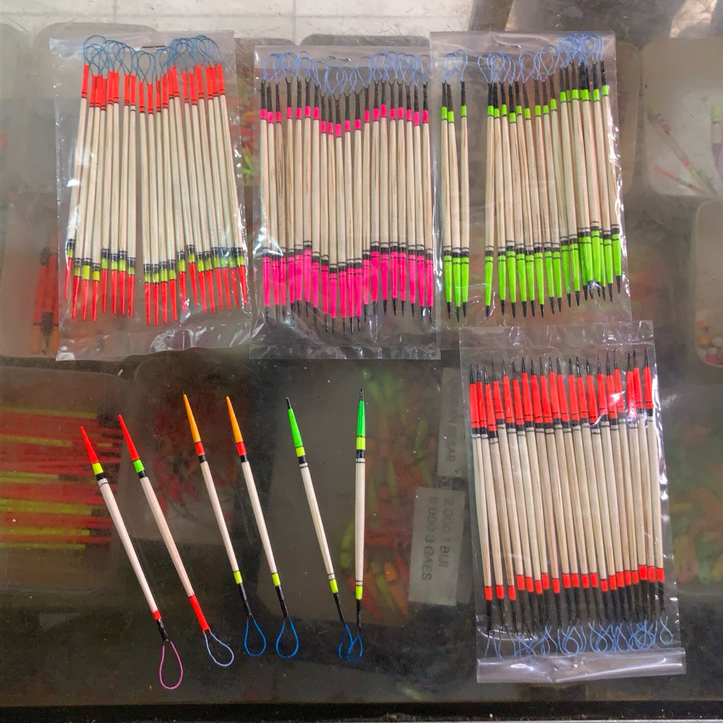 Pelampung Jarum Ikan Mas ( 4 Pcs ) Ukuran 8 & 9 cm