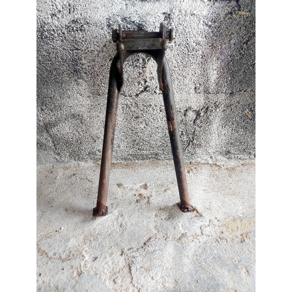 standar tengah moped bhama peugeot