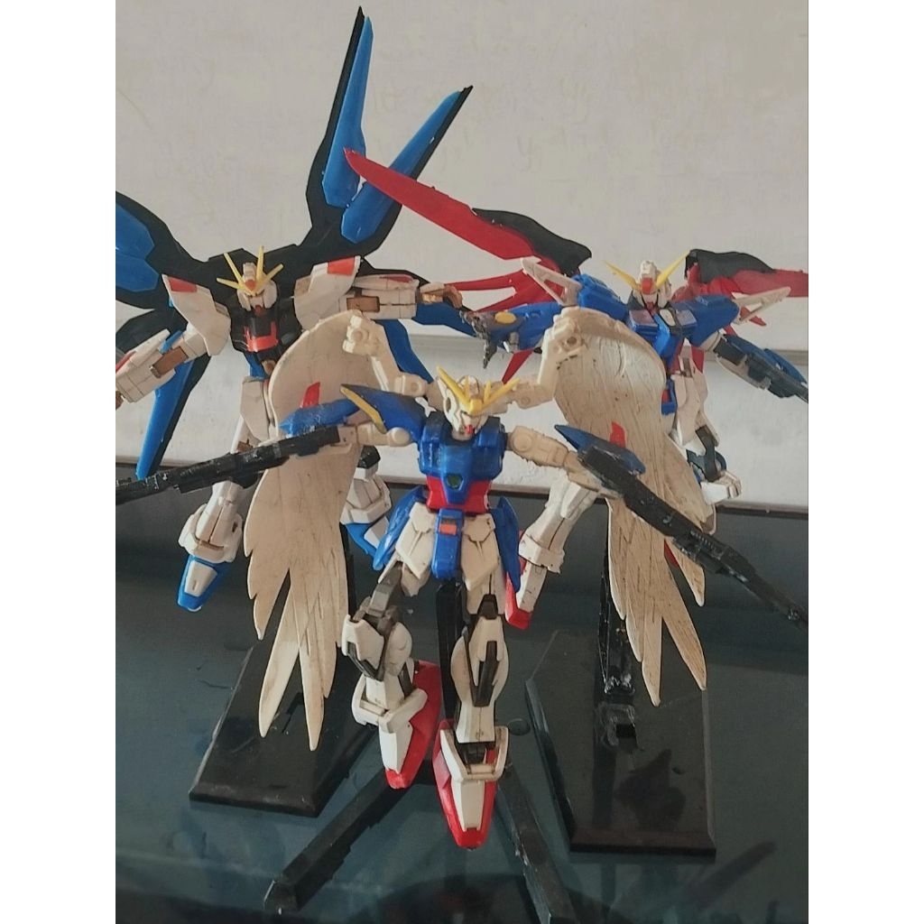 HG Gundam Destiny, Wing Zero, Strike Freedom Hongli Second