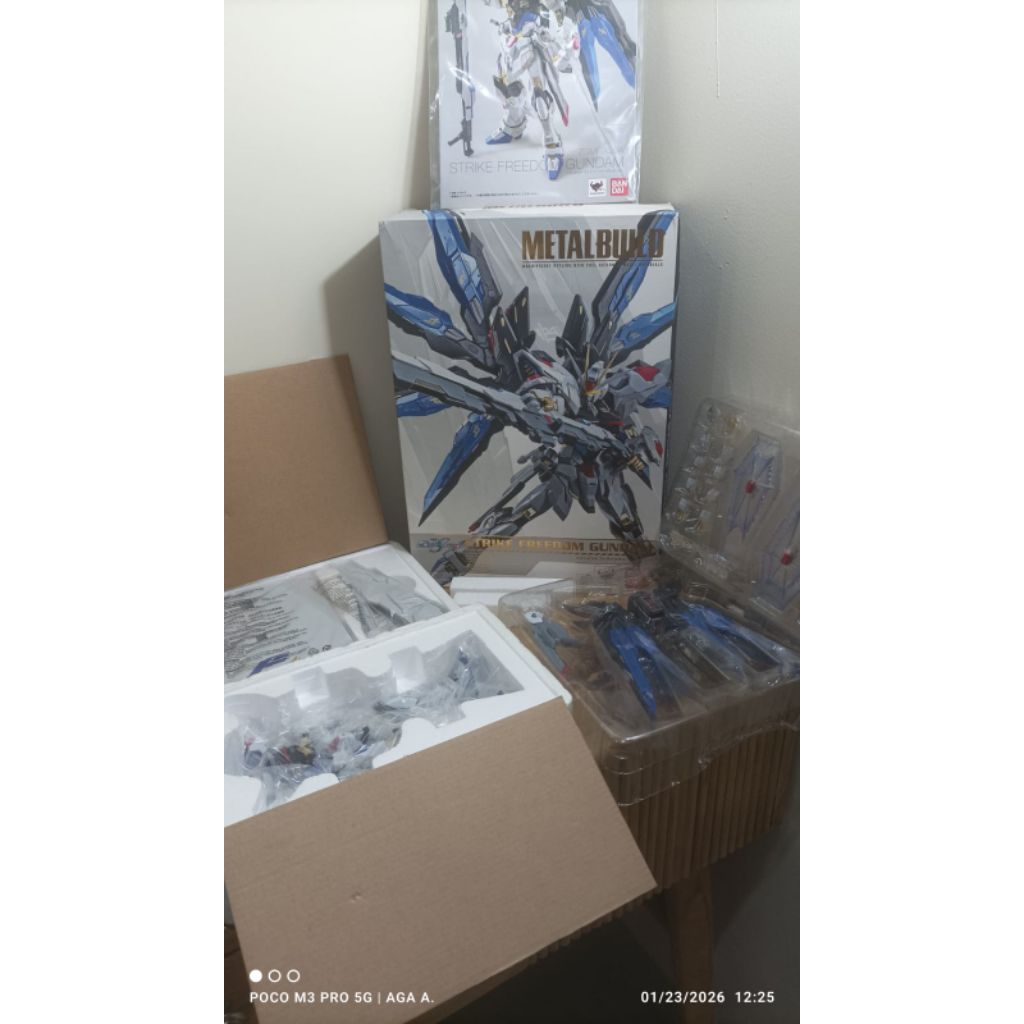 Gundam Metal Build - Strike Freedom - Bandai 2015