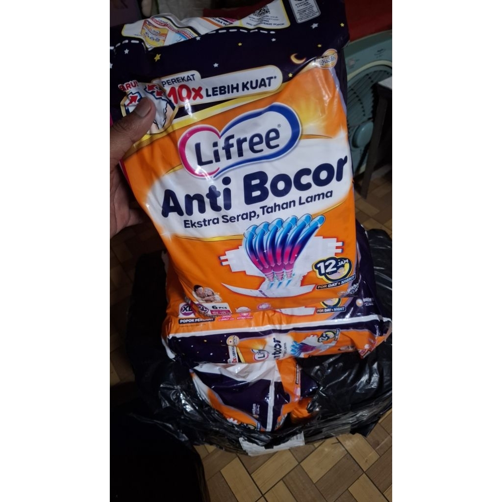 Pampers Lifree Perekat