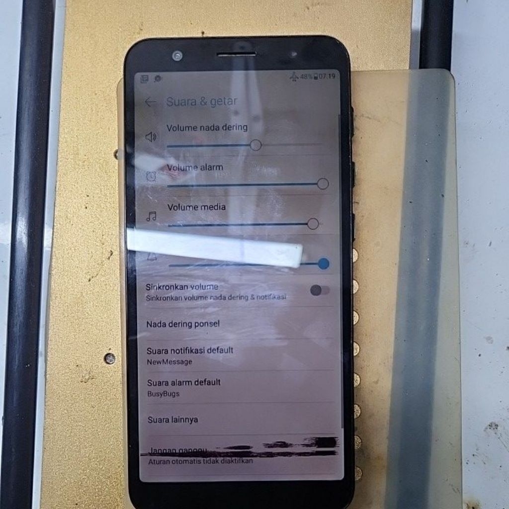 mesin asus zenfone live L1 normal minus soket fleksibel on of di mesin ambrol
