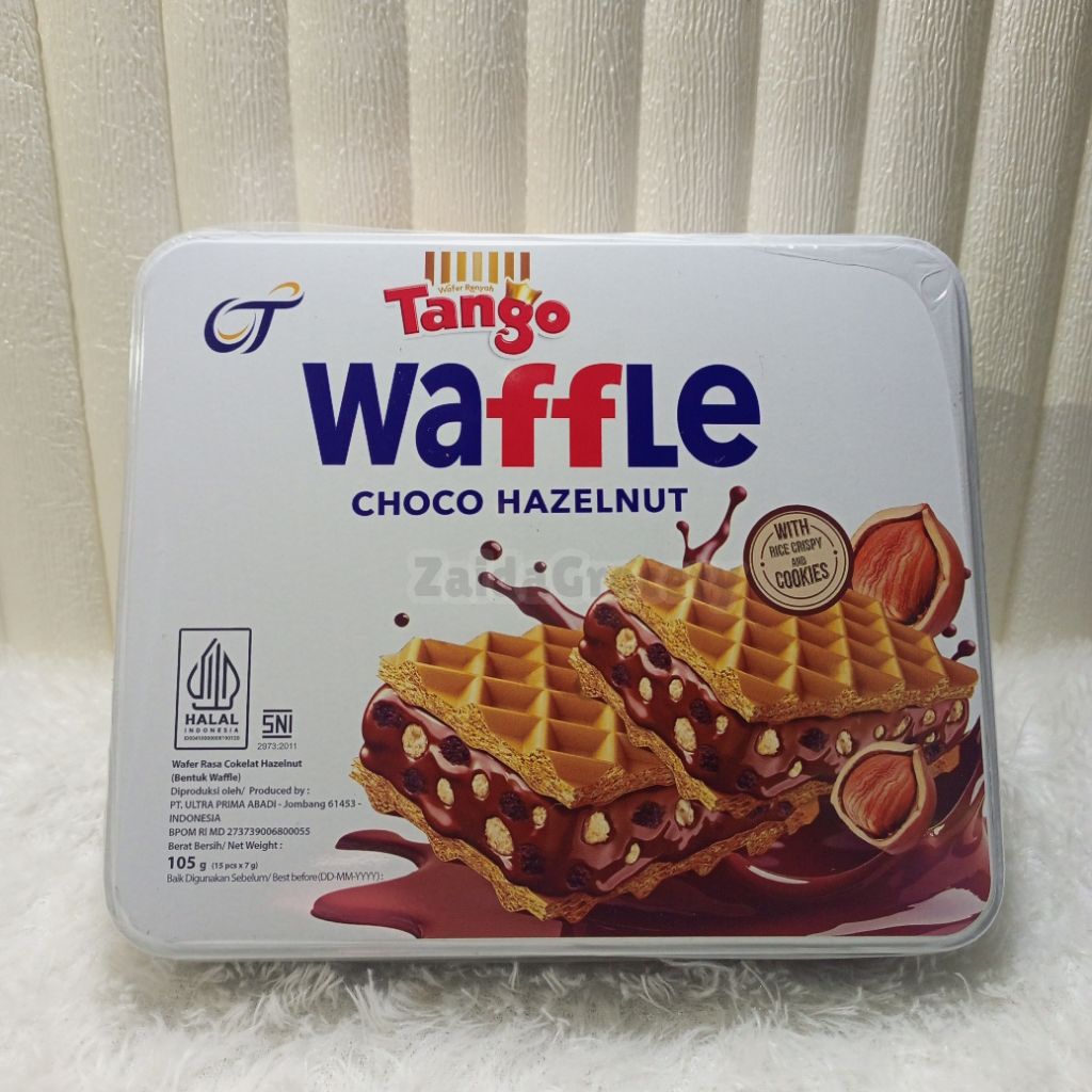 Tango Waffle Cokelat Hazelnut Kaleng 105g