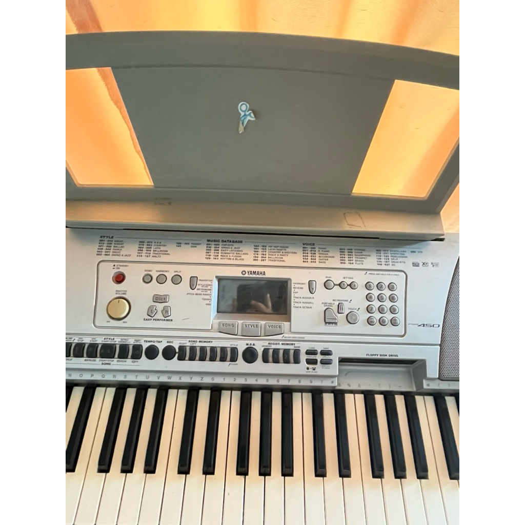 KEYBOARD YAMAHA PSR 450 (TERAWAT)