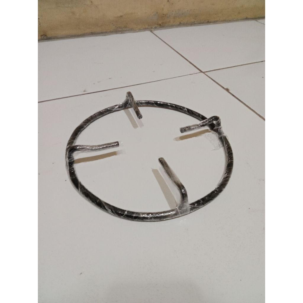 Tatakan kompor/Tumang kompor