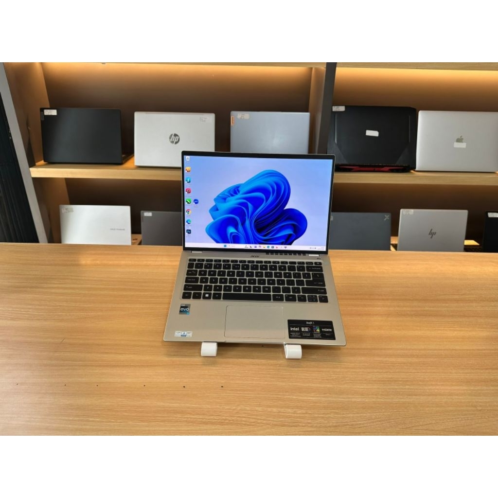 LAPTOP ACER SWIFT SF314-71 i7-12700H SERIES 16GB