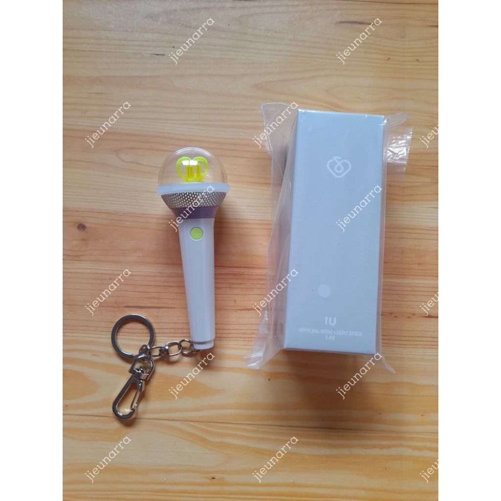IU Merchandise Official - Mini Lightstick Keyring