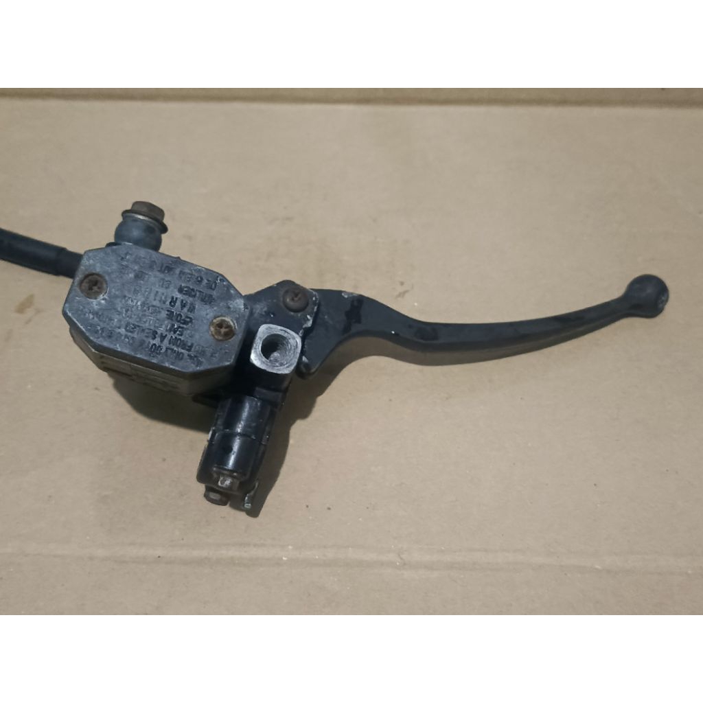 master rem depan Suzuki Thunder original