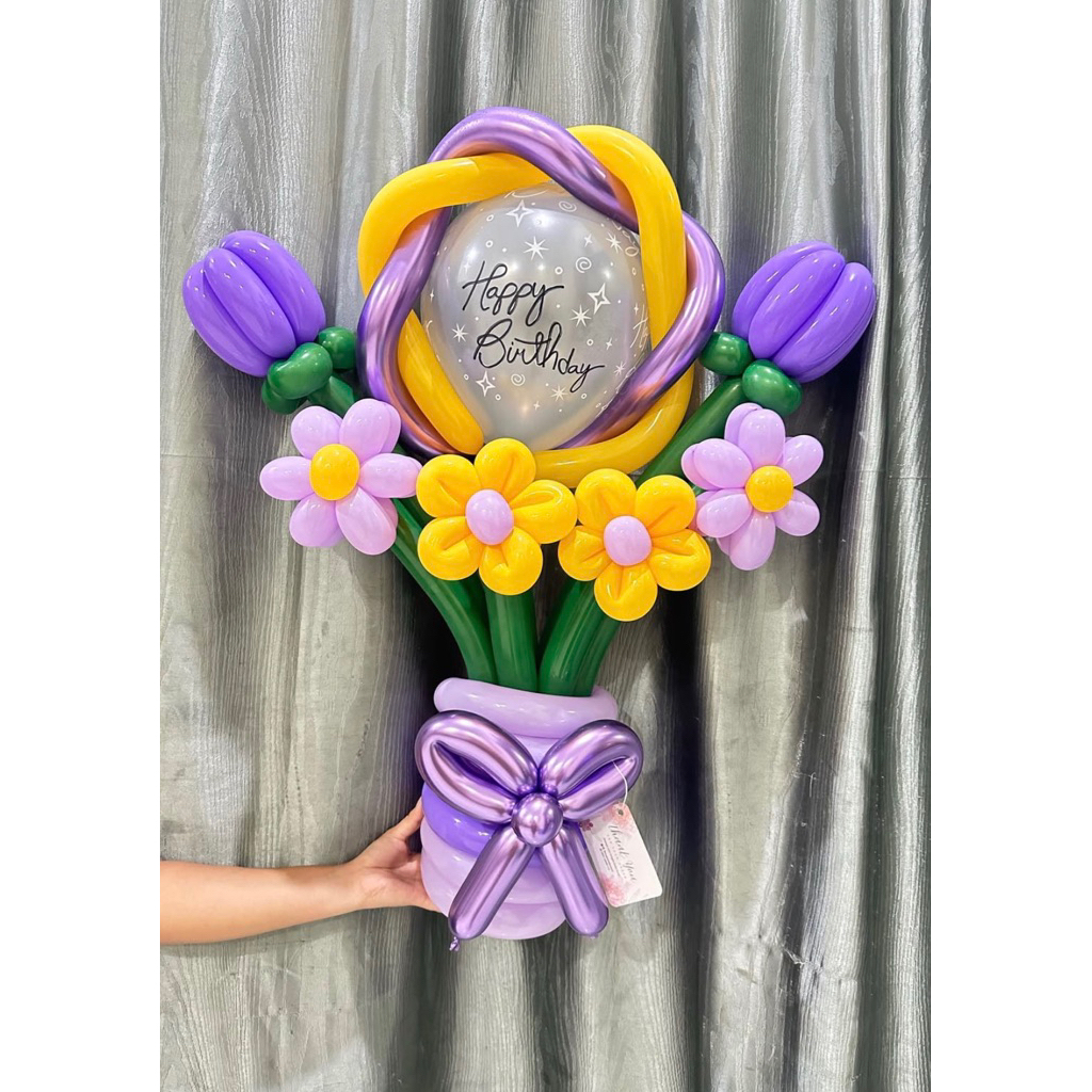 buket bunga balon / bunga balon / bunga balon medan / bunga tulip / bunga wisuda / hadiah wisuda uni