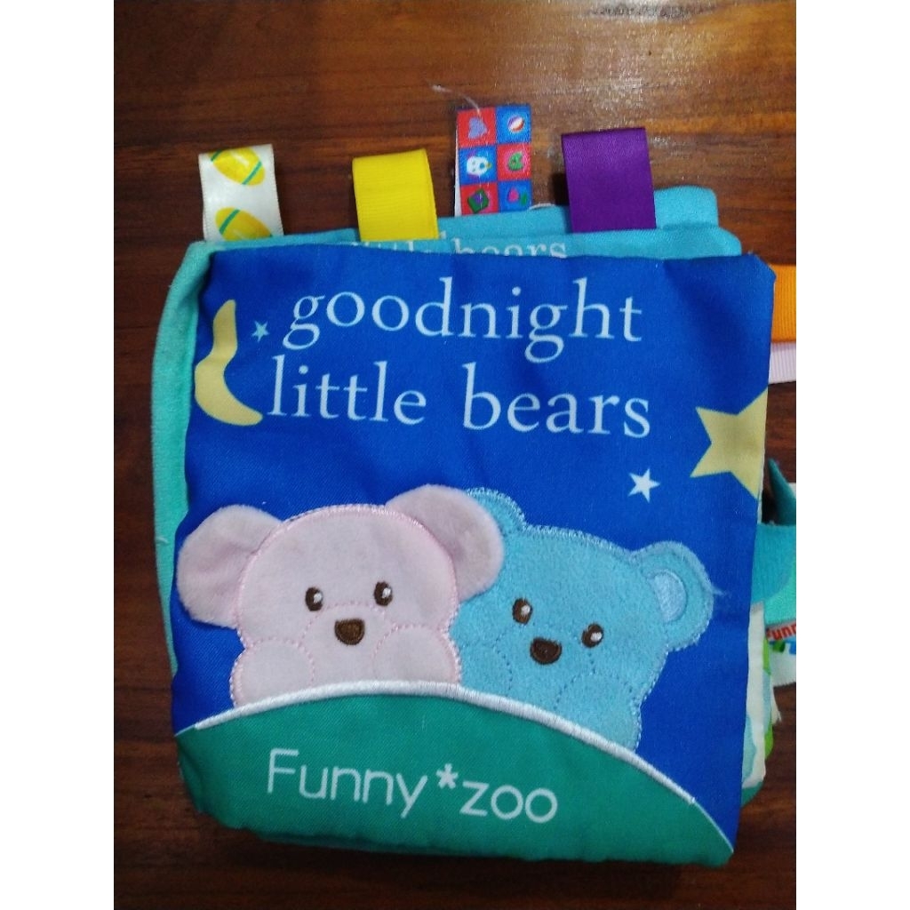 Paket buku bantal bayi preloved