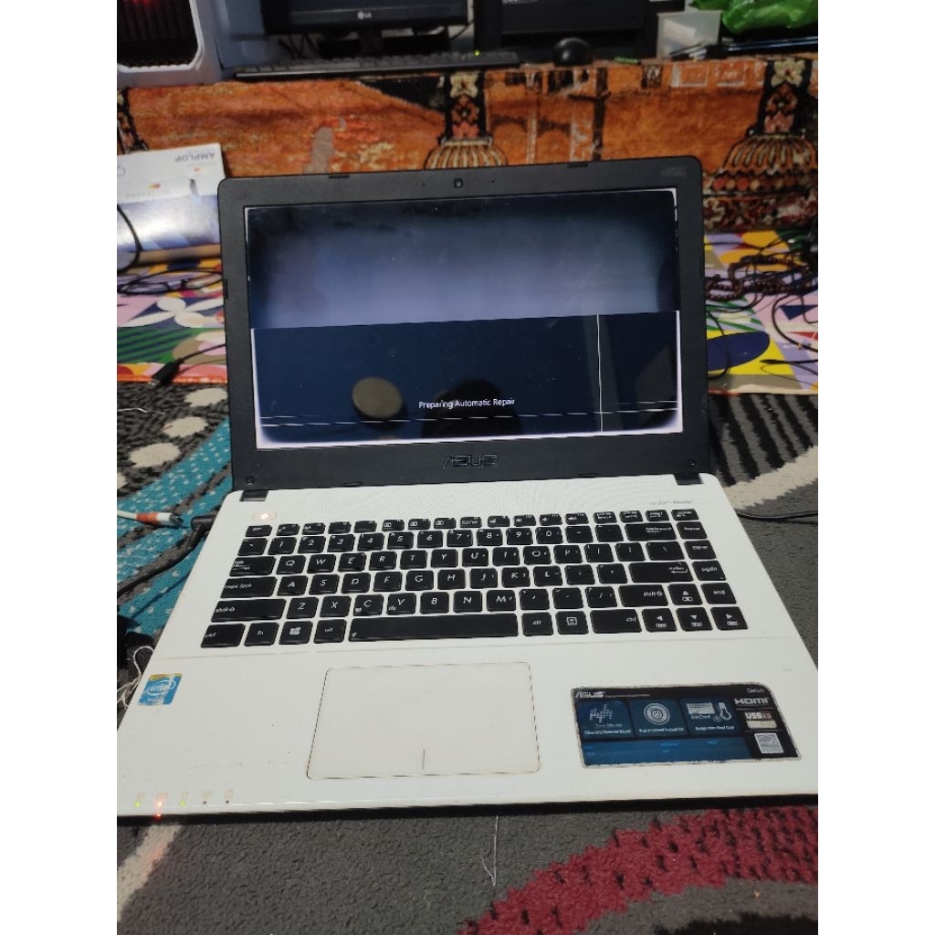 Casing Saja Asus A450C