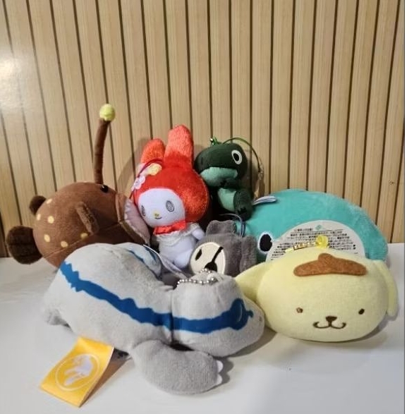 official keychain plushie san x sanrio jurassic park