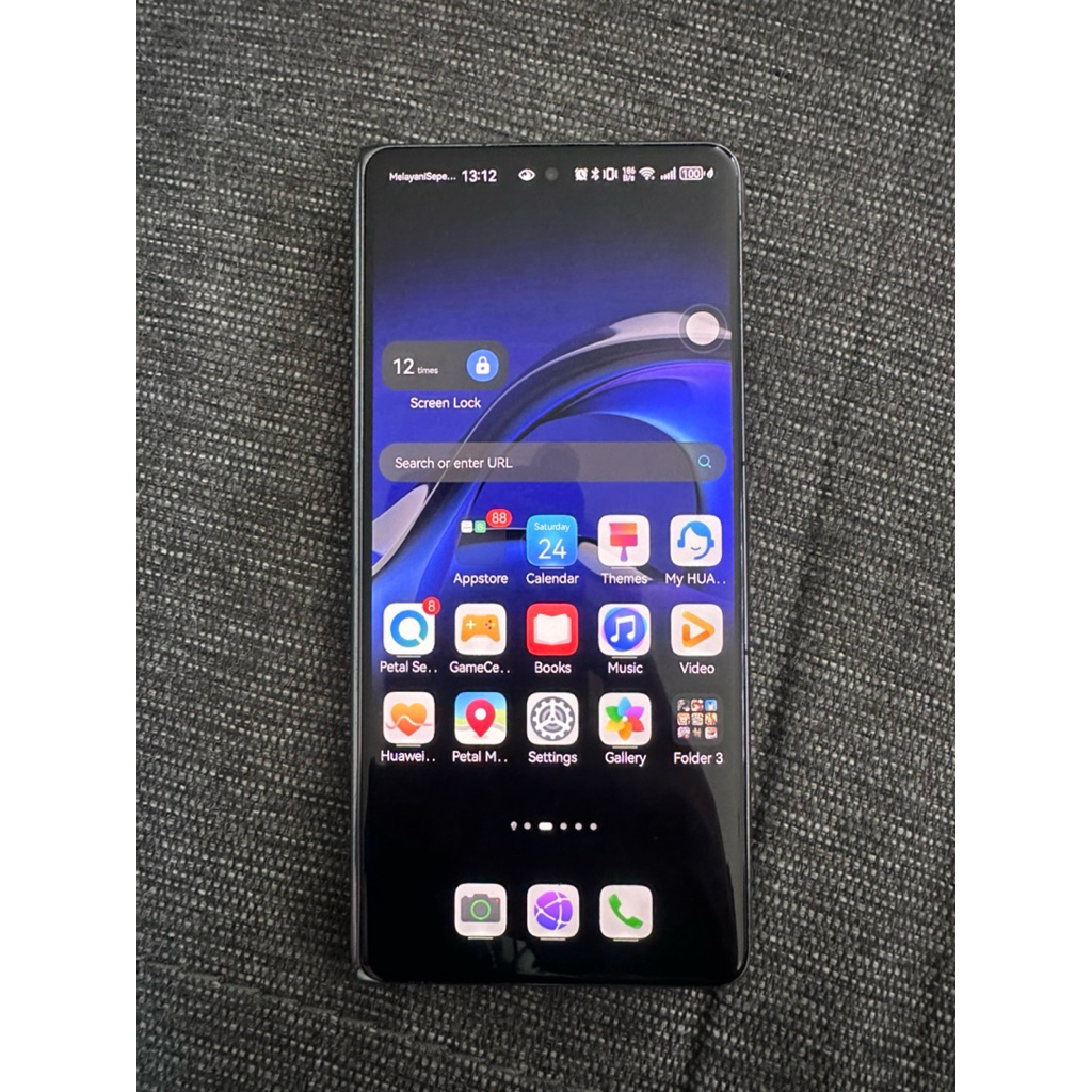 Huawei mate x6 preloved